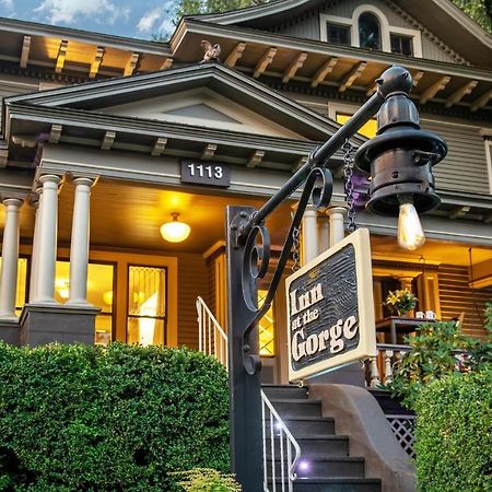 Inn At The Gorge Худ Ривър Екстериор снимка