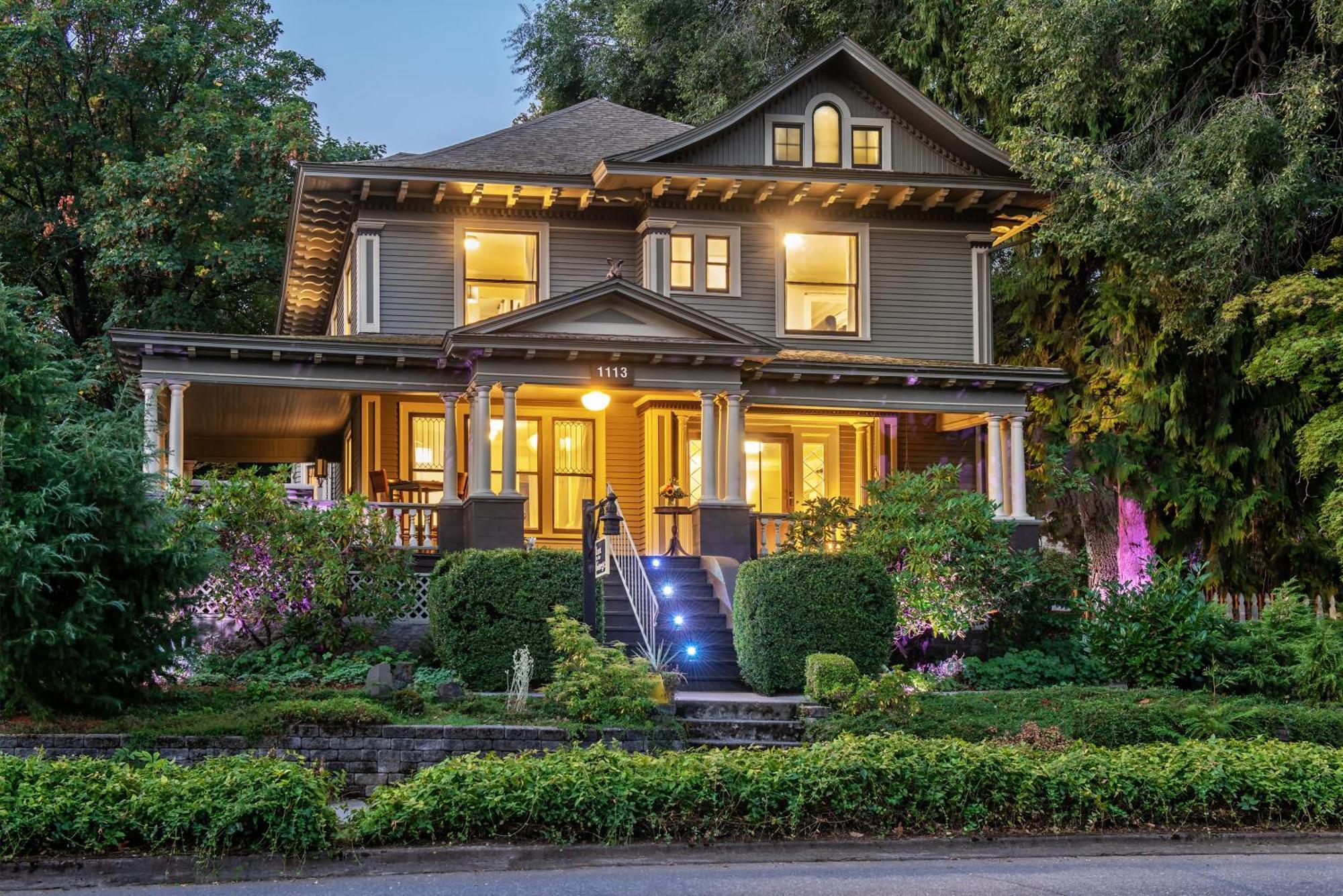 Inn At The Gorge Худ Ривър Екстериор снимка